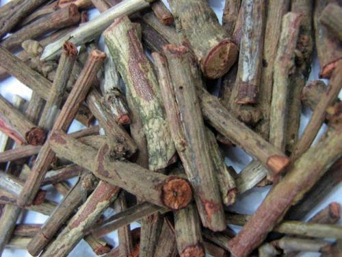 Organic Manjista Root Powder - Rubia cordofolia - Manjistha is traditionally used in Ayurvedic Medicine as a blood purifier to improve skin health. Manjistha is also used as Rasayana (Rejuvenative tonic) in herbal medicines. 